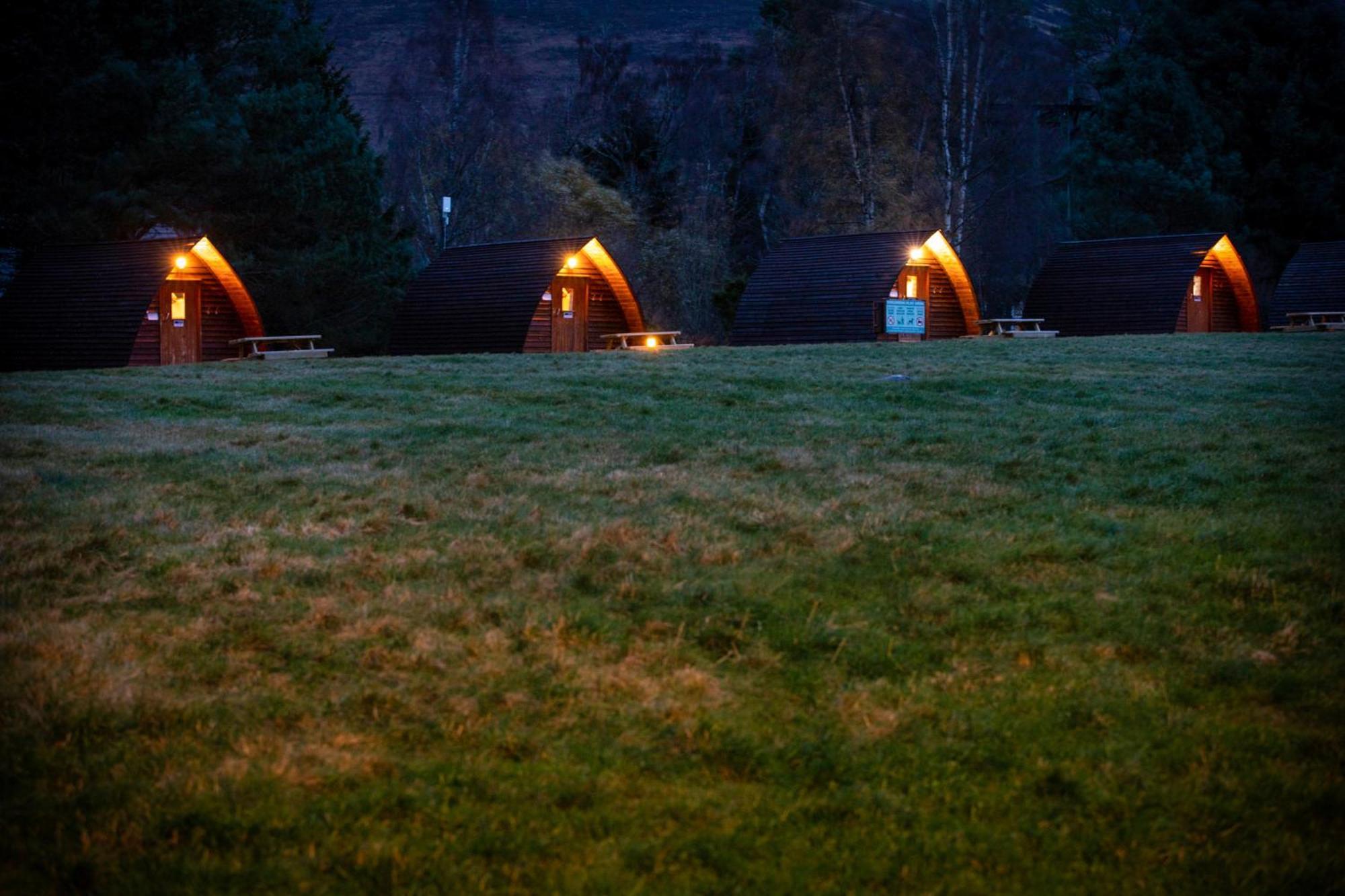 Badaguish Forest Lodges And Camping Pods Aviemore Exterior foto